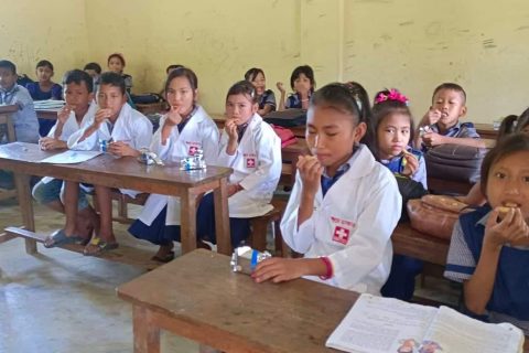 বান্দরবানে ৩৫০টি প্রাথমিক বিদ্যালয়ে পুষ্টিসমৃদ্ধ বিস্কুট দেওয়া বন্ধ : ৪৫ হাজার শিক্ষার্থীরা পুষ্টিহীনতায় ভোগার আশংকা