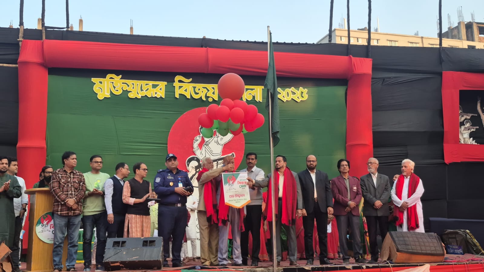 কক্সবাজারে উৎসবমুখর পরিবেশে পাঁচ দিনব্যাপী মুক্তিযুদ্ধের বিজয় মেলা শুরু