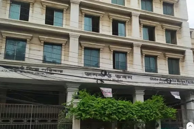 জনকণ্ঠ পত্রিকা দখলের অভিযোগ, মালিকপক্ষের বিরুদ্ধে মামলা